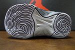 318379-001_SOLE.JPG